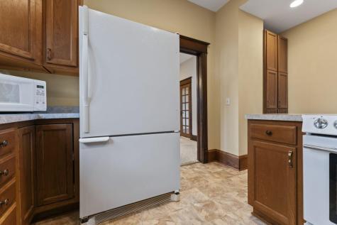 203 Main Street W Morristown MN 55052