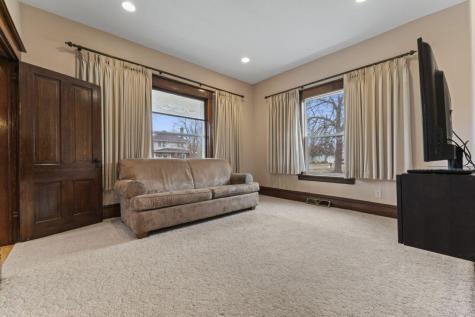 203 Main Street W Morristown MN 55052