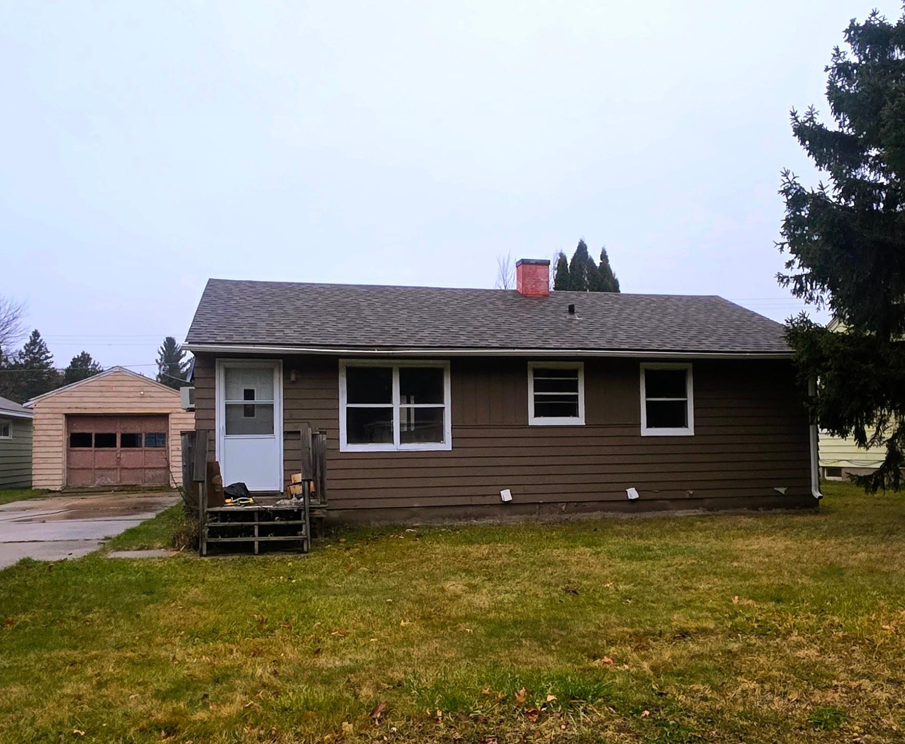 31 S Erie Street Aurora MN 55705