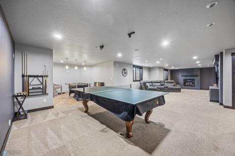 120 Lindsey Court Mapleton ND 58059