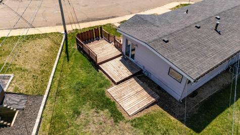 11 6th Avenue W Dickinson ND 58601