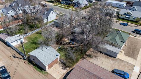 11 6th Avenue W Dickinson ND 58601