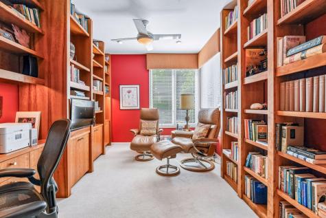 2948 Pelican Point Circle Mound MN 55364