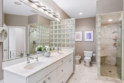 2948 Pelican Point Circle Mound MN 55364
