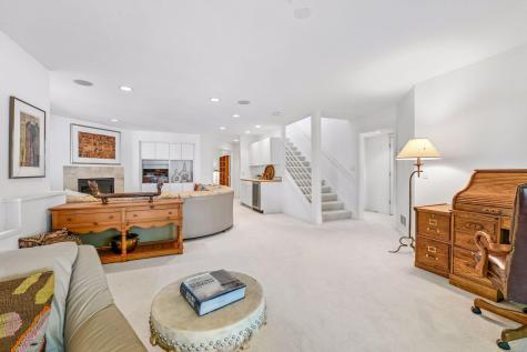 2948 Pelican Point Circle Mound MN 55364