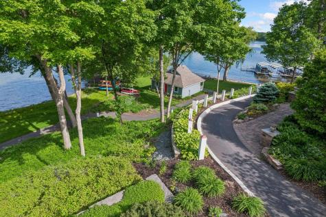 2948 Pelican Point Circle Mound MN 55364