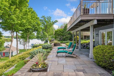 2948 Pelican Point Circle Mound MN 55364