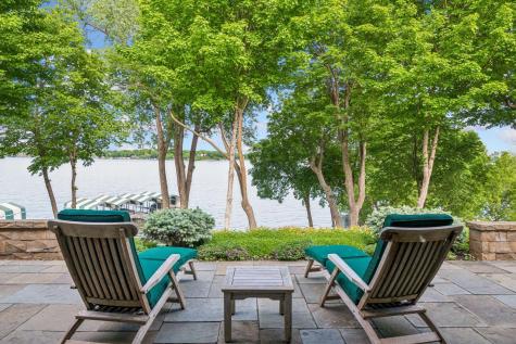 2948 Pelican Point Circle Mound MN 55364