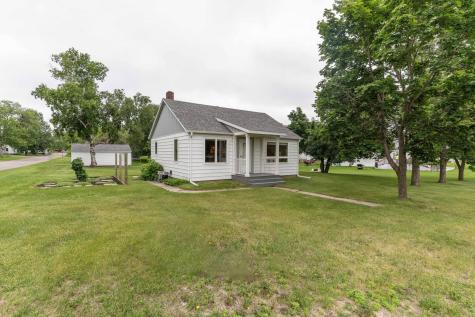202 Lake Avenue S Ottertail MN 56571