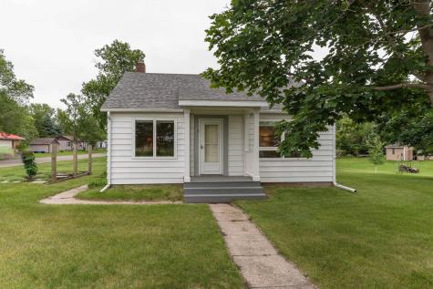 202 Lake Avenue S Ottertail MN 56571