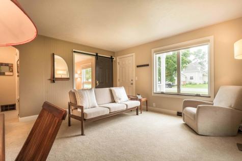 202 Lake Avenue S Ottertail MN 56571