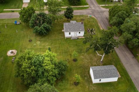 202 Lake Avenue S Ottertail MN 56571