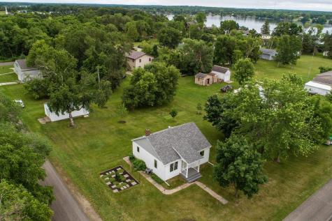 202 Lake Avenue S Ottertail MN 56571