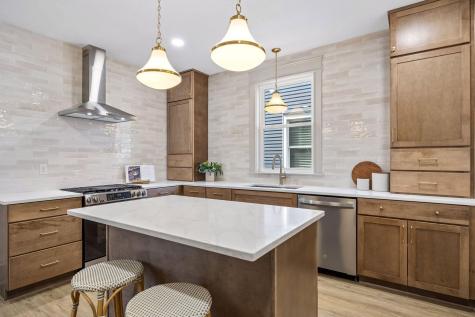 941 Hague Avenue Saint Paul MN 55104