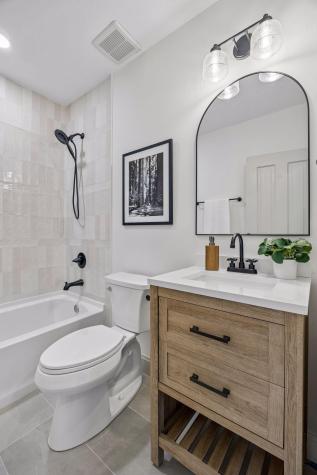941 Hague Avenue Saint Paul MN 55104