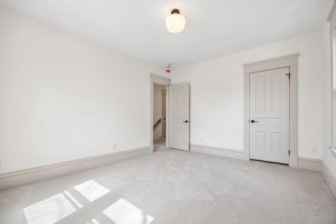 941 Hague Avenue Saint Paul MN 55104