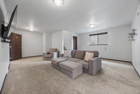 4003 9th Street S Moorhead MN 56560