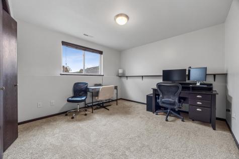 4003 9th Street S Moorhead MN 56560