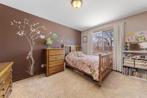 624 Ridge Road Henderson MN 56044