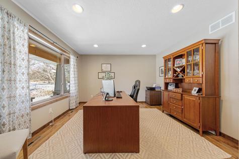 624 Ridge Road Henderson MN 56044