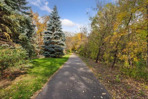 4730 Goldenrod Lane N Plymouth MN 55442