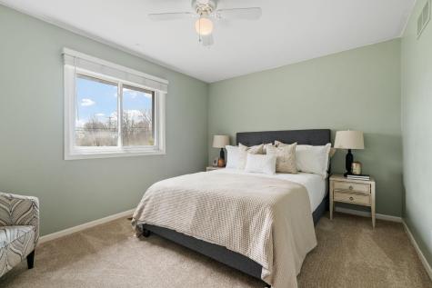 10725 15th Avenue N Plymouth MN 55441
