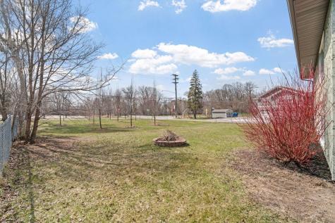 10725 15th Avenue N Plymouth MN 55441