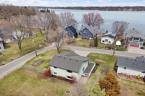 10725 15th Avenue N Plymouth MN 55441