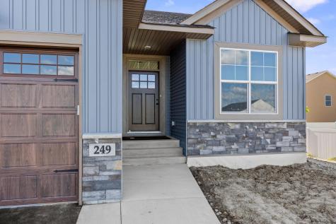 249 3rd Street SW Delano MN 55328