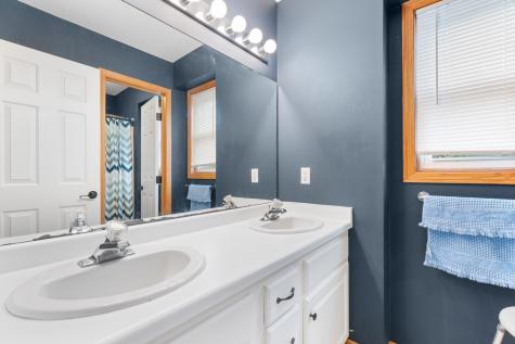 2307 Viola View Lane NE Rochester MN 55906