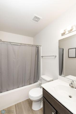 2124 Admiral Drive W West Fargo ND 58078