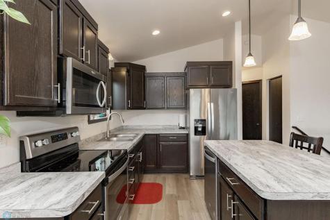 2124 Admiral Drive W West Fargo ND 58078