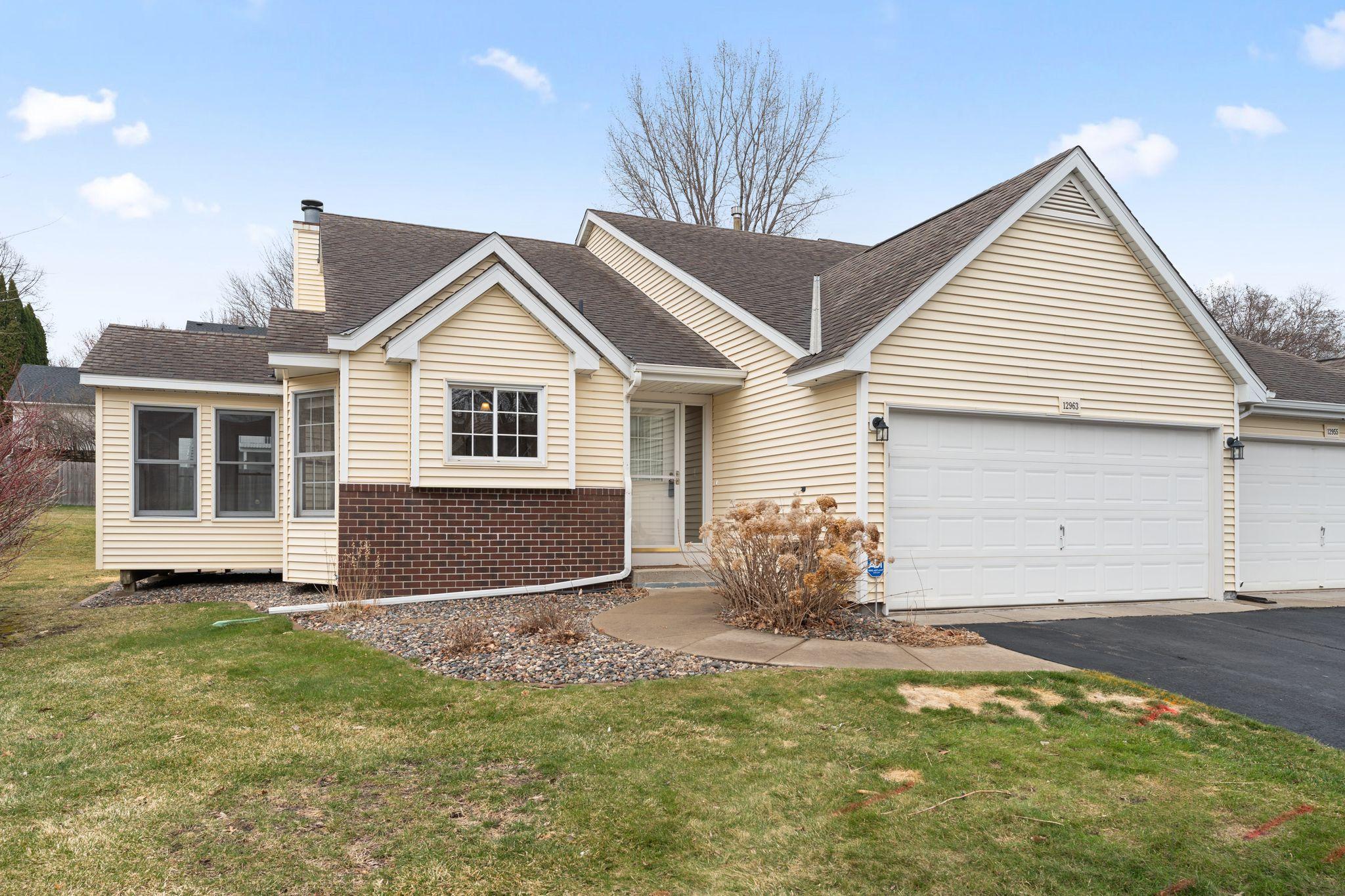 12963 Eastview Court Apple Valley MN 55124
