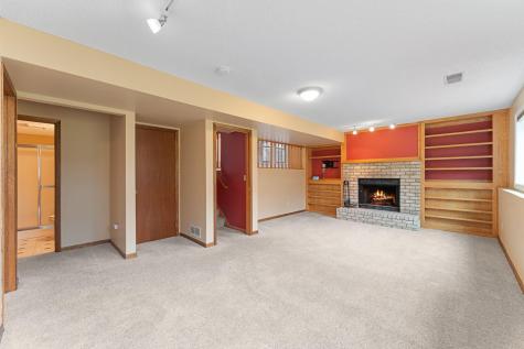 12963 Eastview Court Apple Valley MN 55124