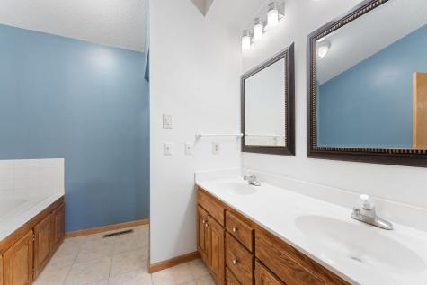 12963 Eastview Court Apple Valley MN 55124