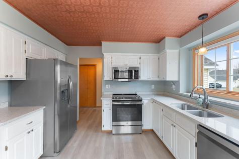 12963 Eastview Court Apple Valley MN 55124