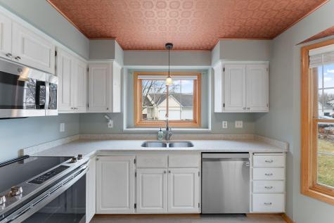 12963 Eastview Court Apple Valley MN 55124
