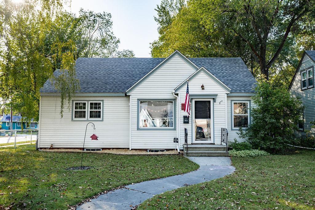 603 12th Street N Moorhead MN 56560