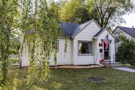 603 12th Street N Moorhead MN 56560