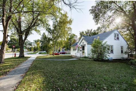 603 12th Street N Moorhead MN 56560