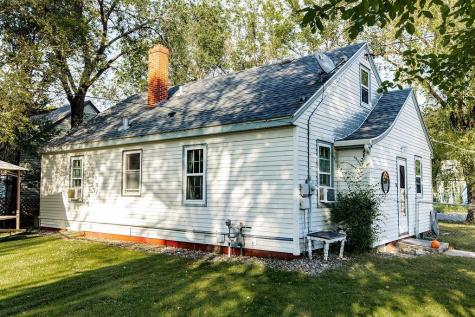 603 12th Street N Moorhead MN 56560