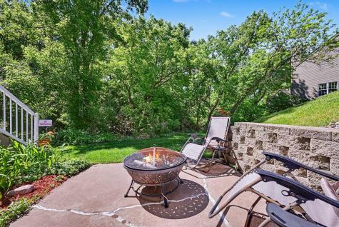 1644 Rose Hill Circle Saint Paul MN 55108