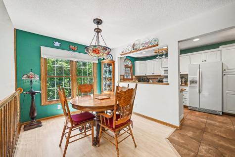 1644 Rose Hill Circle Saint Paul MN 55108