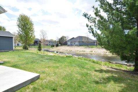 716 S Creek Drive N Champlin MN 55316