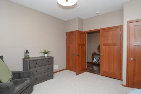 716 S Creek Drive N Champlin MN 55316