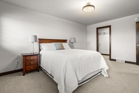 5010 Prosperity Way S Fargo ND 58104
