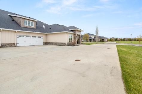 5010 Prosperity Way S Fargo ND 58104