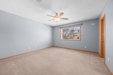 9405 214th Street W Lakeville MN 55044