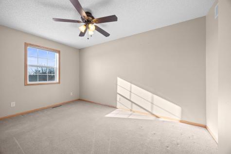 9405 214th Street W Lakeville MN 55044