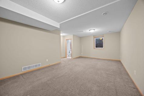 9405 214th Street W Lakeville MN 55044